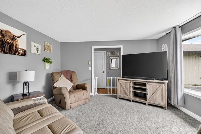 118 Janice Avenue, Longview, WA 98632
