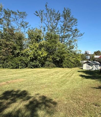 190 Hubble Road, Stanford, KY 40484