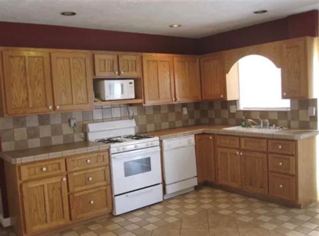 190 Hubble Road, Stanford, KY 40484