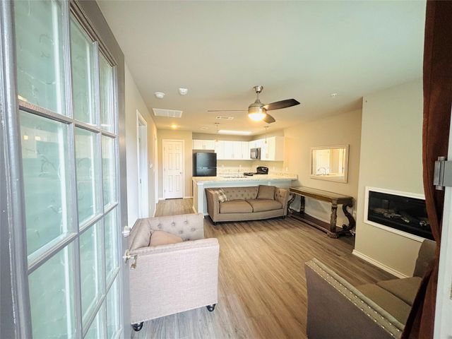 6108 Abrams Road 202, Dallas, TX 75231