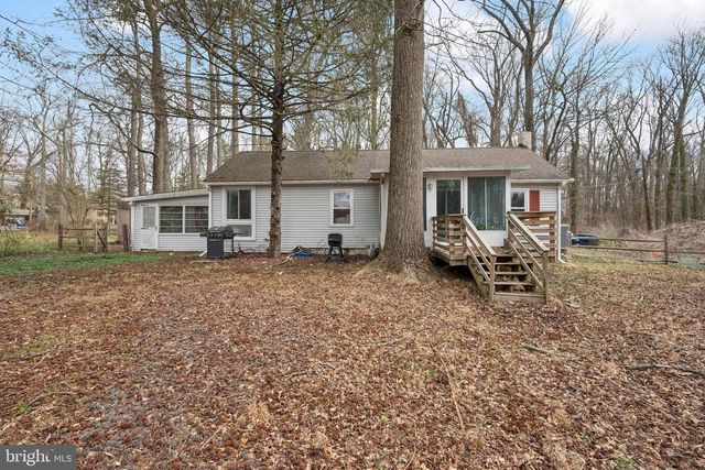 4 CREEK LN, Mount Holly, NJ 08060