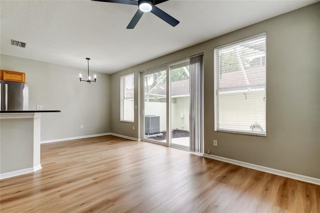 10012 TATE LANE, Tampa, FL 33626