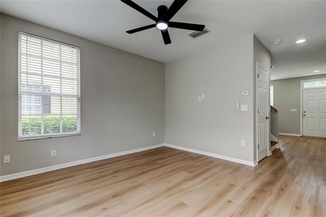 10012 TATE LANE, Tampa, FL 33626