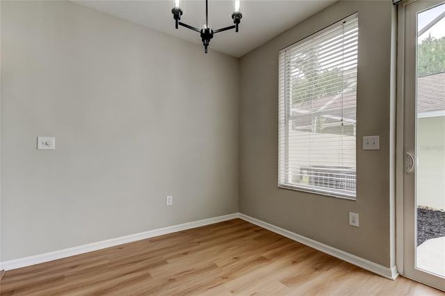 10012 TATE LANE, Tampa, FL 33626