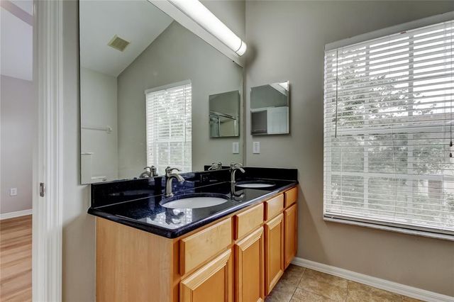 10012 TATE LANE, Tampa, FL 33626