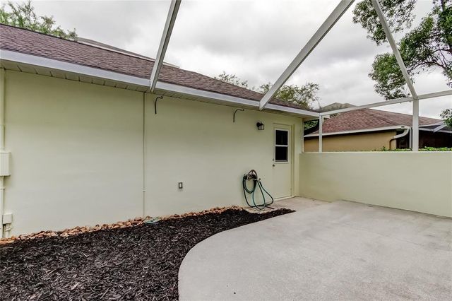 10012 TATE LANE, Tampa, FL 33626