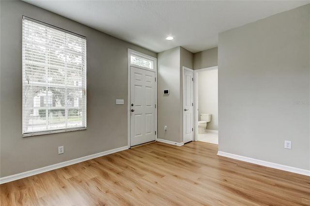 10012 TATE LANE, Tampa, FL 33626
