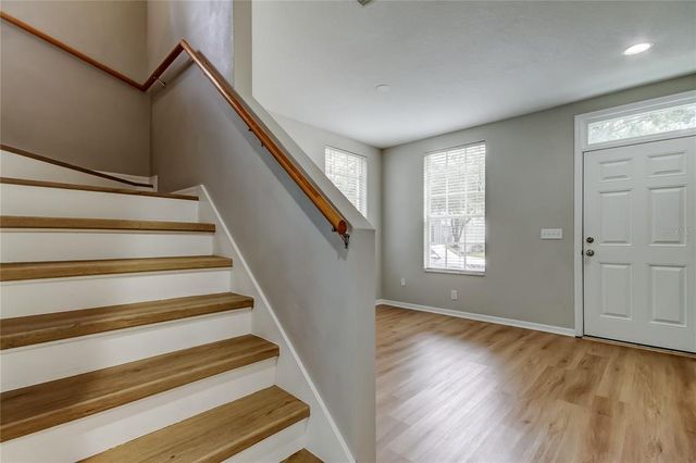 10012 TATE LANE, Tampa, FL 33626