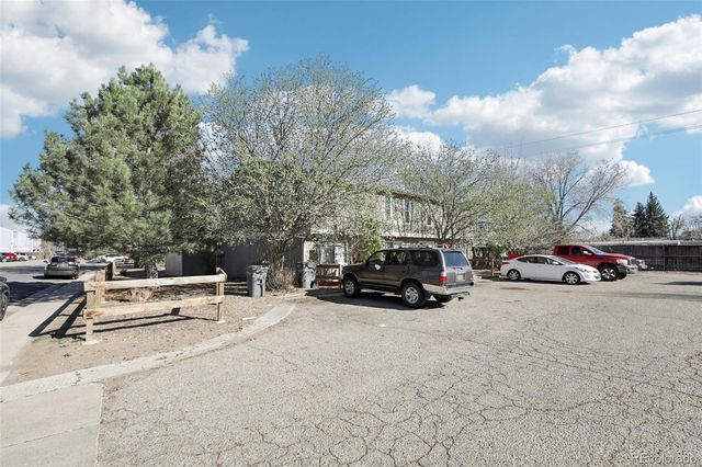 904 Excalibur Street, Lafayette, CO 80026