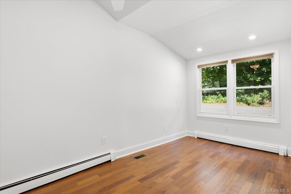 90 Jute Road, Rocky Point, NY 11778 — photo 4