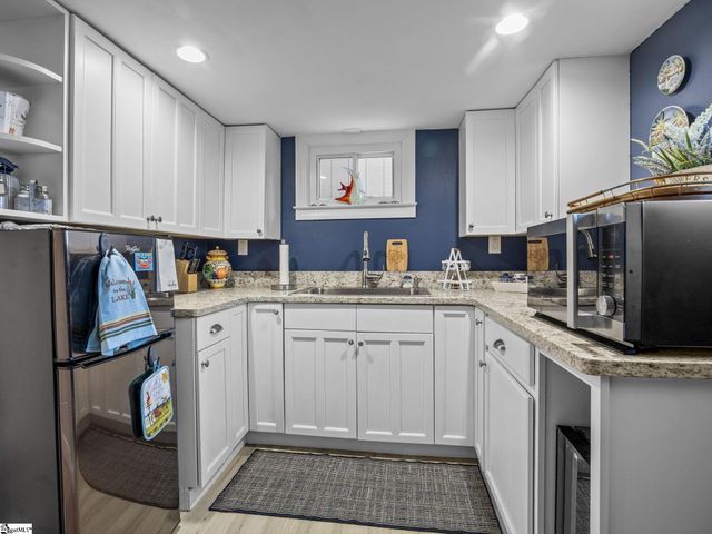 409 Lyman Lake Road, Lyman, SC 29365