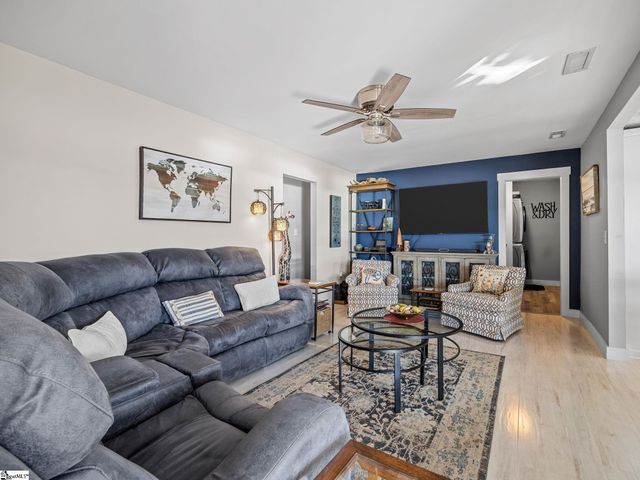 409 Lyman Lake Road, Lyman, SC 29365