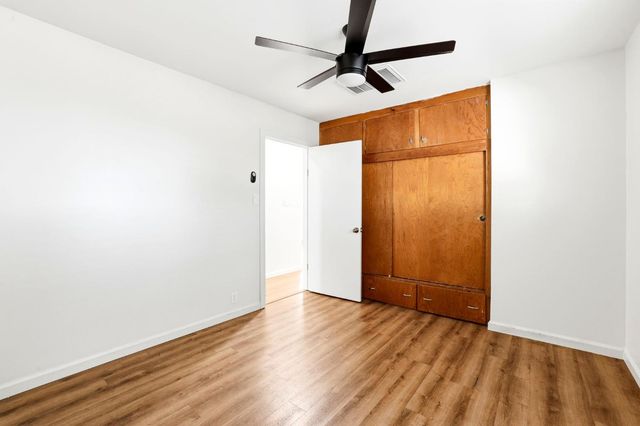 9536 Park Ave, Newcastle, CA 95658