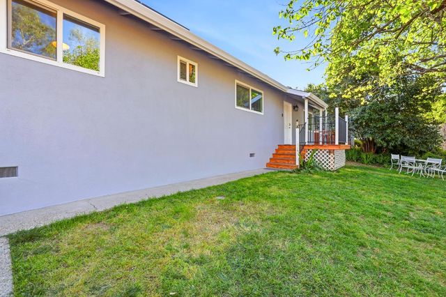 9536 Park Ave, Newcastle, CA 95658