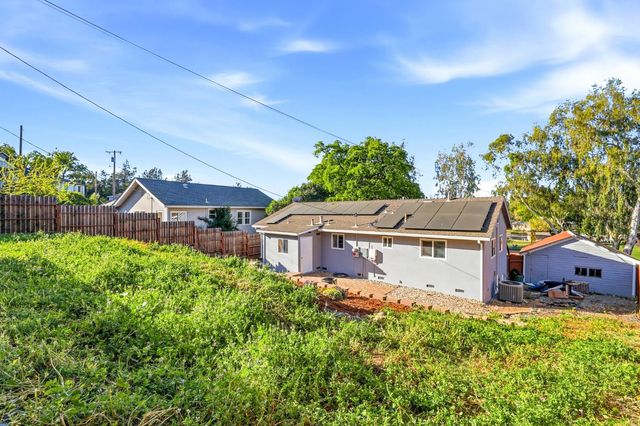 9536 Park Ave, Newcastle, CA 95658