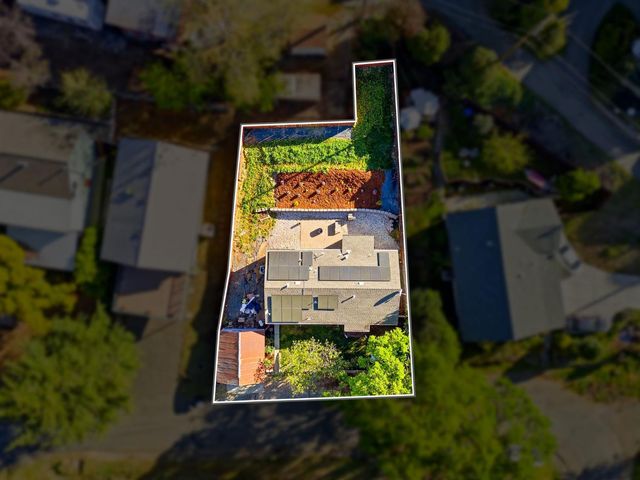 9536 Park Ave, Newcastle, CA 95658