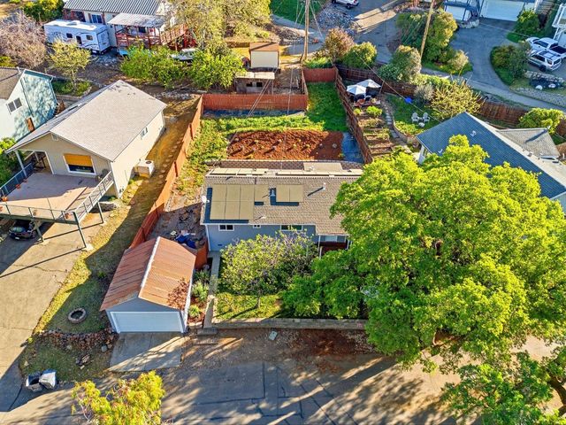 9536 Park Ave, Newcastle, CA 95658