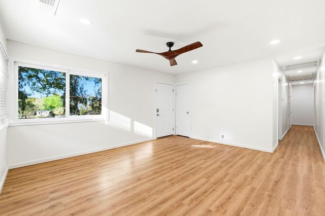 9536 Park Ave, Newcastle, CA 95658