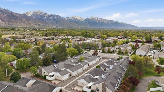4481 S NEW VINTAGE CT, Salt Lake City, UT 84124