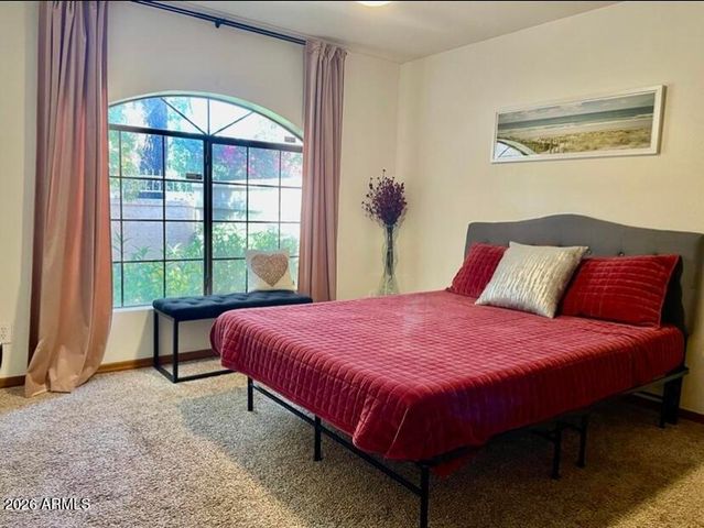 908 W FLYNN Lane, Phoenix, AZ 85013