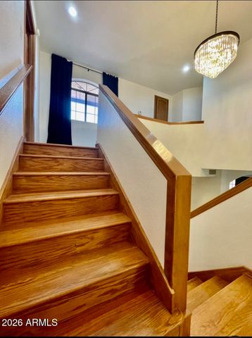 908 W FLYNN Lane, Phoenix, AZ 85013