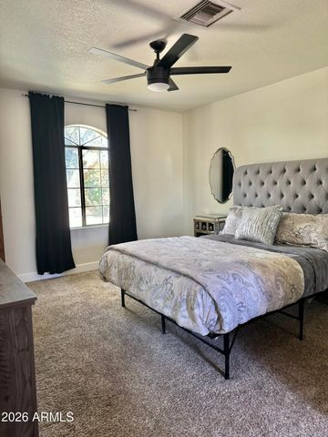 908 W FLYNN Lane, Phoenix, AZ 85013