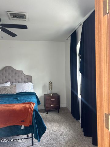 908 W FLYNN Lane, Phoenix, AZ 85013