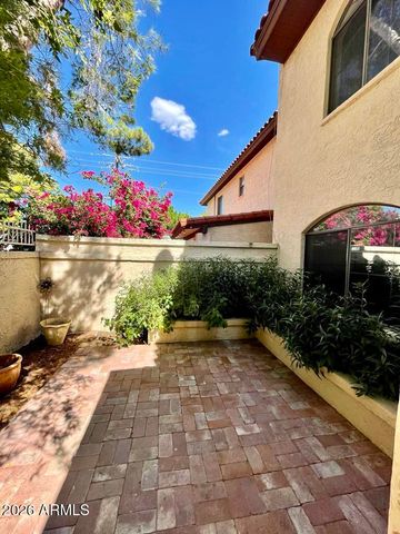 908 W FLYNN Lane, Phoenix, AZ 85013