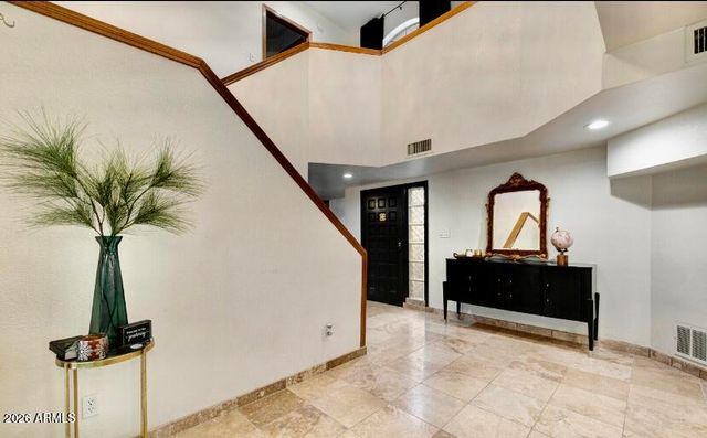 908 W FLYNN Lane, Phoenix, AZ 85013