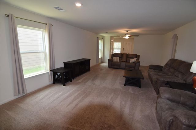 1375 Amy DR, Kyle, TX 78640