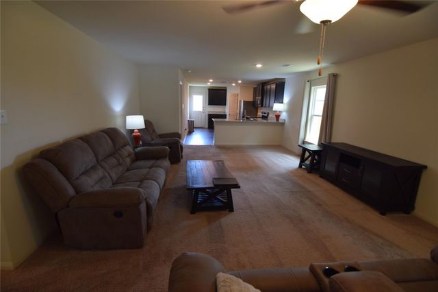 1375 Amy DR, Kyle, TX 78640
