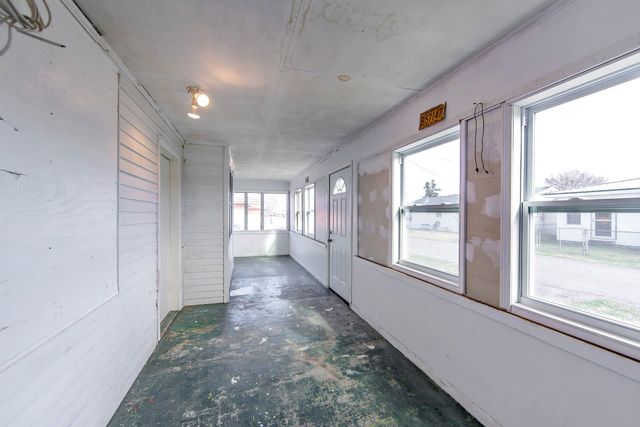 280 St Joseph St, Raceland, LA 70394