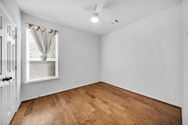 13806 Windsor Garden Lane, Houston, TX 77044