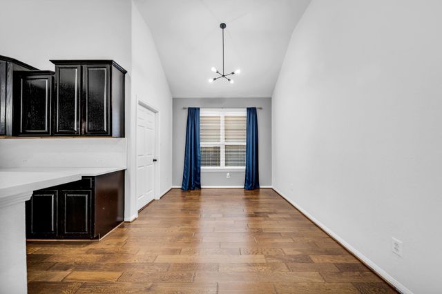 13806 Windsor Garden Lane, Houston, TX 77044