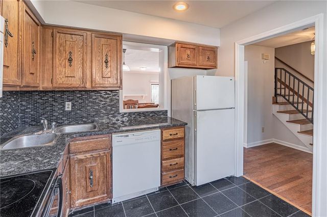 1012 Country Court, Lawrenceville, GA 30044