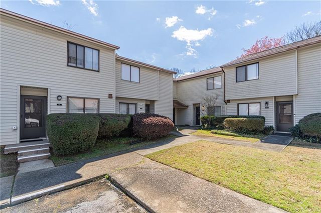 1012 Country Court, Lawrenceville, GA 30044