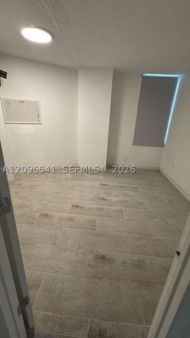 3725 S Ocean Dr 715, Hollywood, FL 33019