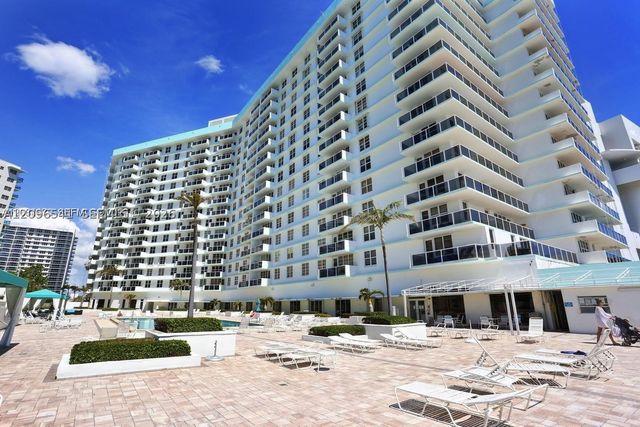3725 S Ocean Dr 715, Hollywood, FL 33019