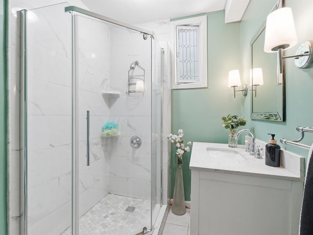 211 PLAINFIELD AVE, Jc, Journal Square, NJ 07306