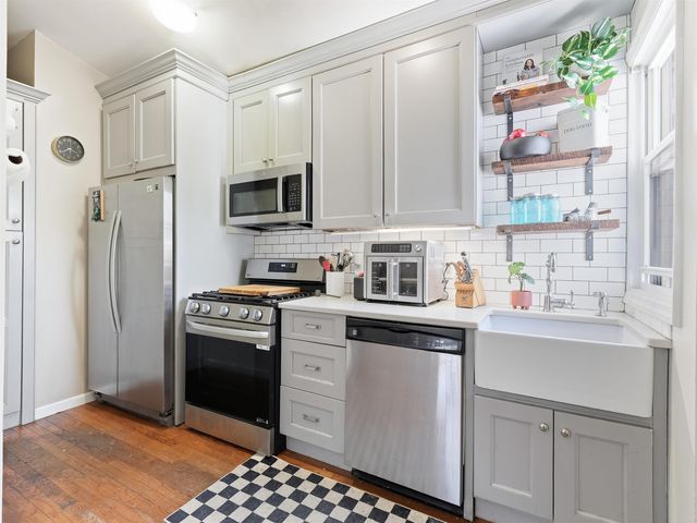 211 PLAINFIELD AVE, Jc, Journal Square, NJ 07306