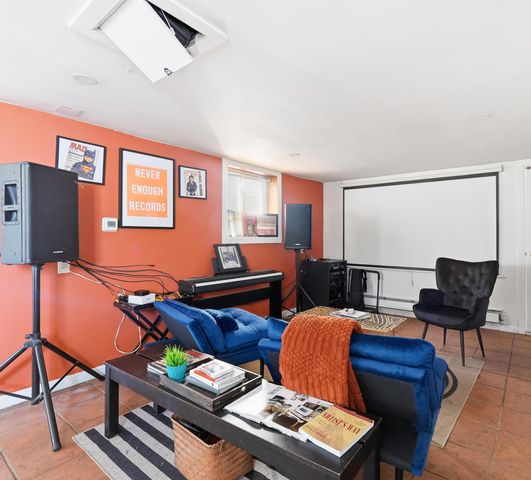 211 PLAINFIELD AVE, Jc, Journal Square, NJ 07306