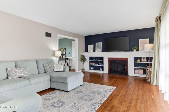 711 Riverside Avenue, Glenville, NY 12302