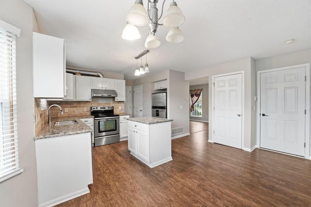 1161 Willow Oak Drive, Blacklick, OH 43004