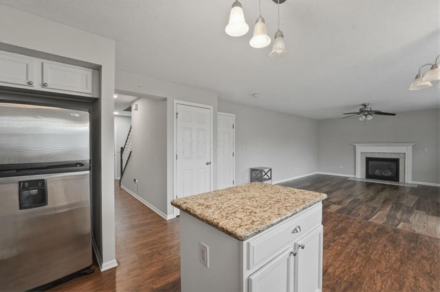 1161 Willow Oak Drive, Blacklick, OH 43004