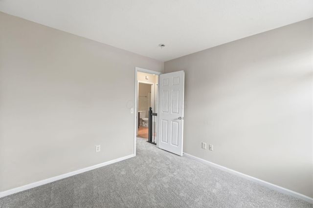 1161 Willow Oak Drive, Blacklick, OH 43004