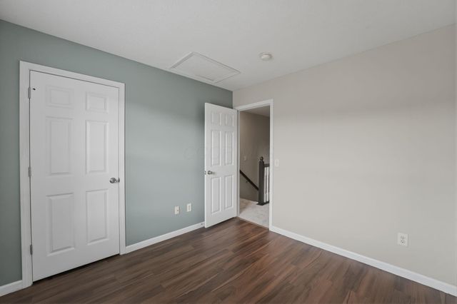 1161 Willow Oak Drive, Blacklick, OH 43004