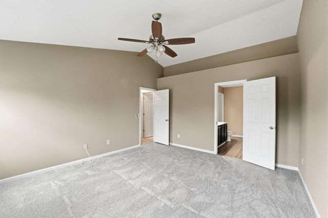 1161 Willow Oak Drive, Blacklick, OH 43004