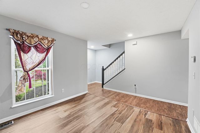 1161 Willow Oak Drive, Blacklick, OH 43004