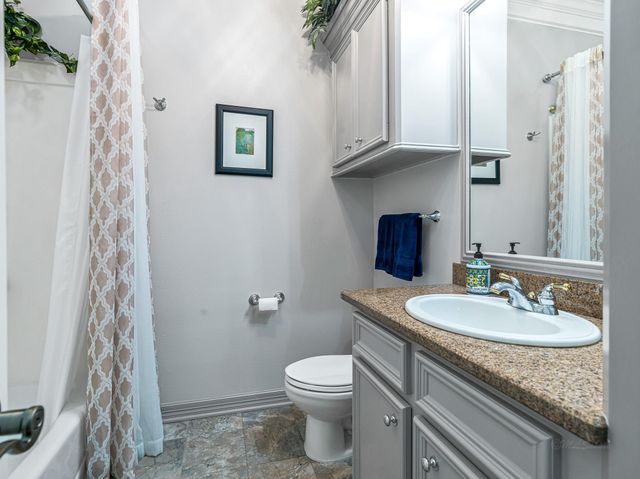 37922 Clubhouse Lane, Magnolia, TX 77355