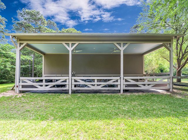 37922 Clubhouse Lane, Magnolia, TX 77355
